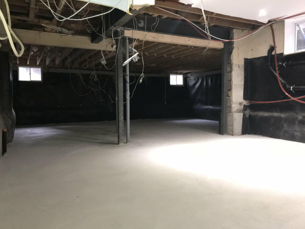 Basement underpinning by sections